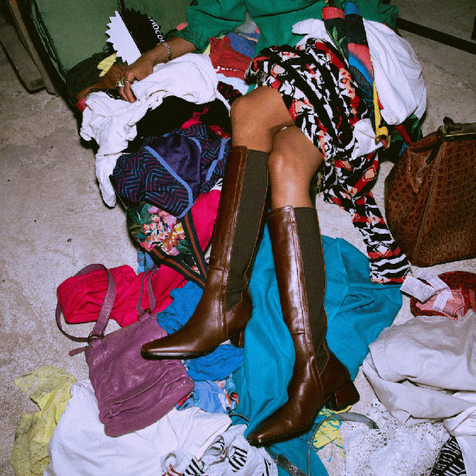 Example of individual overconsumption as opposed to mindful community fashion