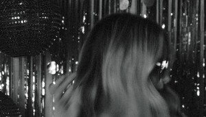 How to Make Your New Year Fashion Resolutions Stick (Happily)