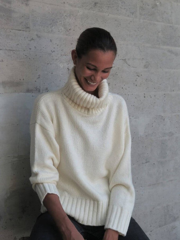 https://www.projectcece.co.uk/catalog/product/2360843/berner-neck-sweater-in-ivory/