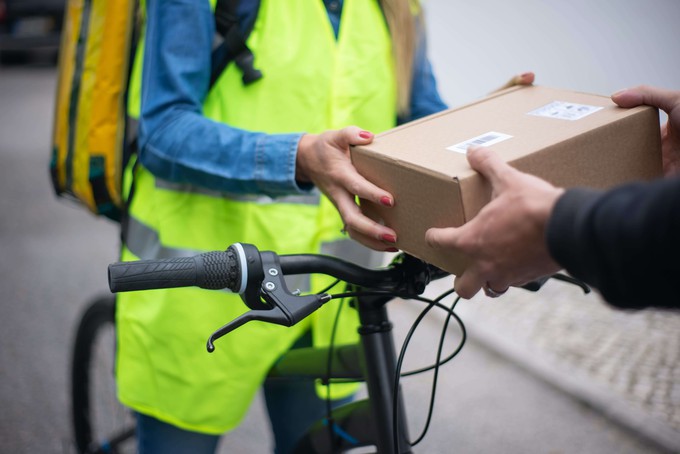 Bike delivery for more eco-friendly shipping methods
