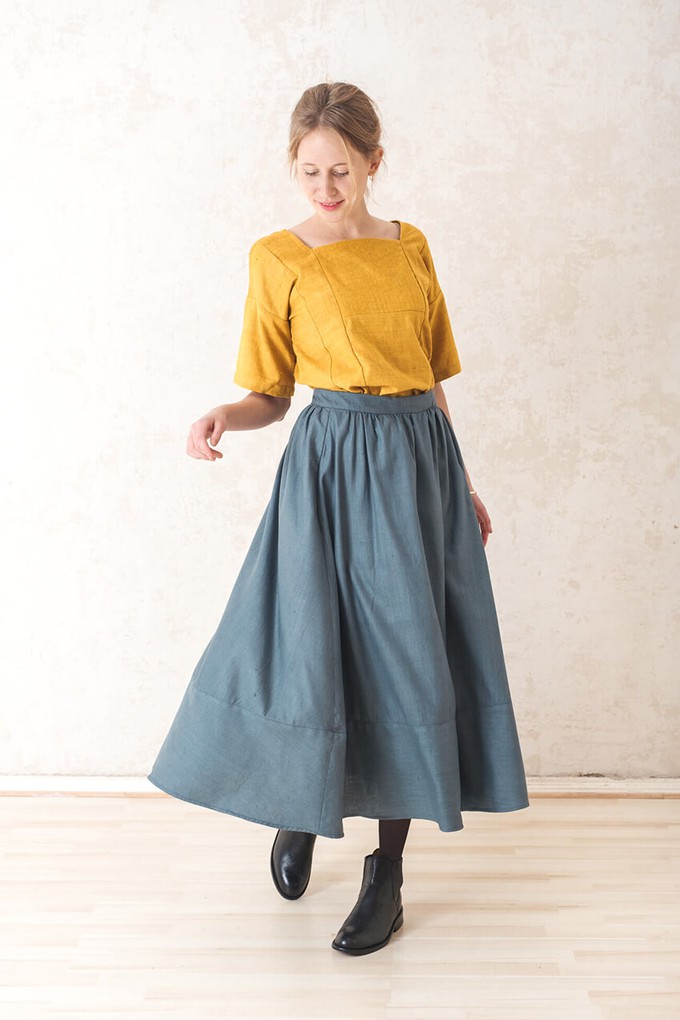 Jyoti fair works organic cotton skirt large