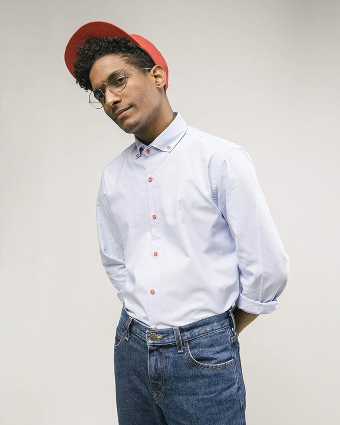 Red Dots essential shirt