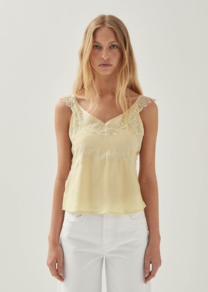 Hebe Yellowish Top from Alohas