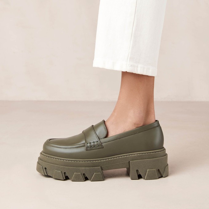 Trailblazer Green Leather Loafers from Alohas