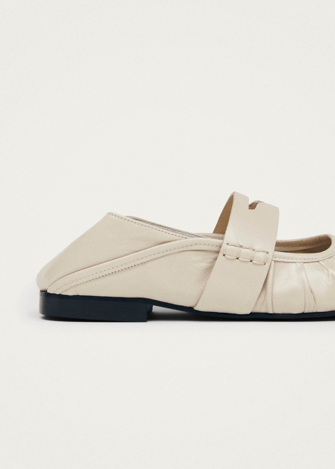 Bargo Cream Leather Ballet Flats from Alohas