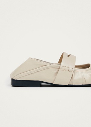 Bargo Cream Leather Ballet Flats from Alohas