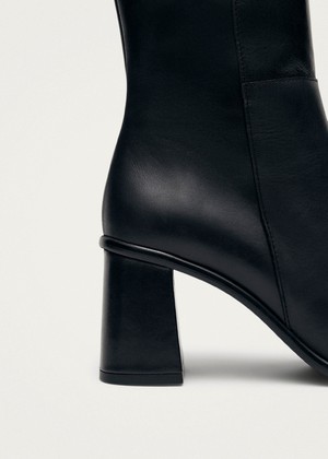 West Vintage Total Black Leather Ankle Boots from Alohas