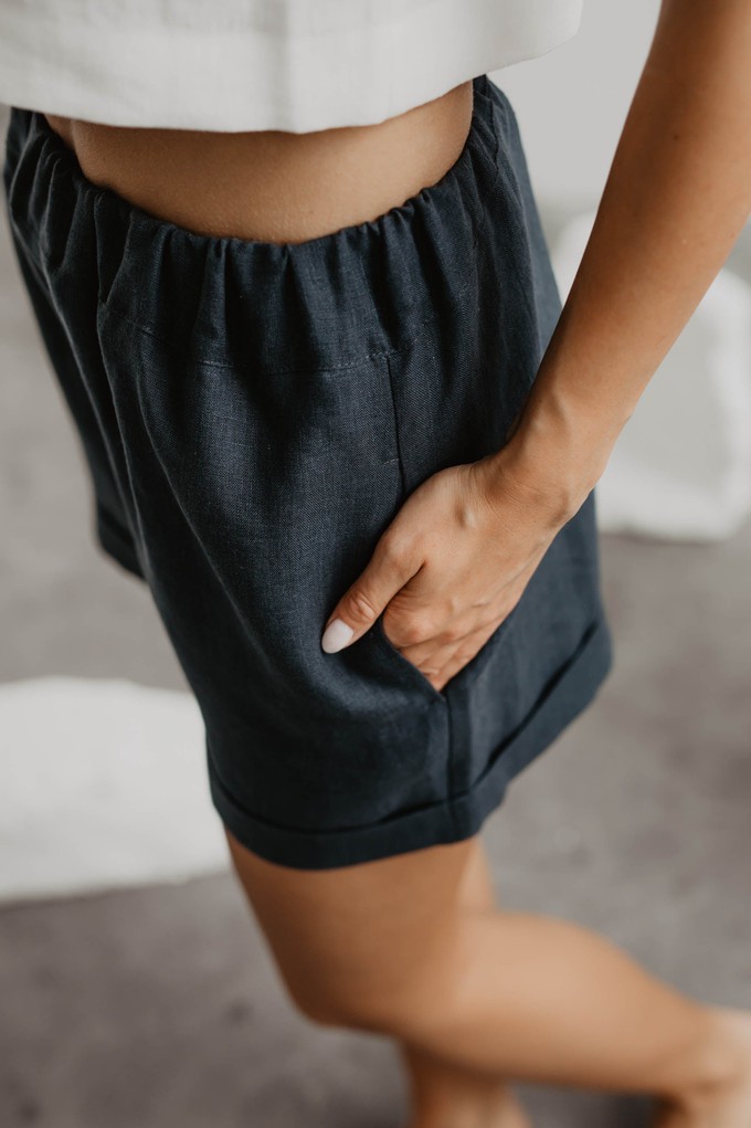 MIA shorts in Rosy Brown | sale from AmourLinen