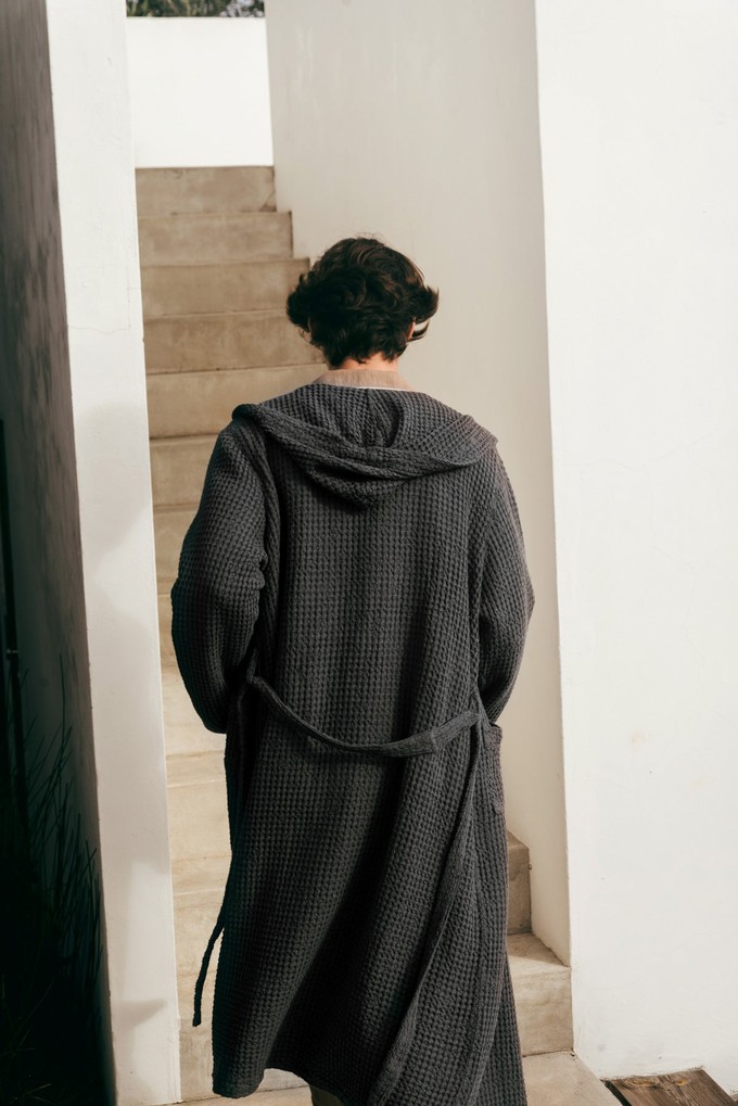 Men's waffle bathrobe in Charcoal from AmourLinen