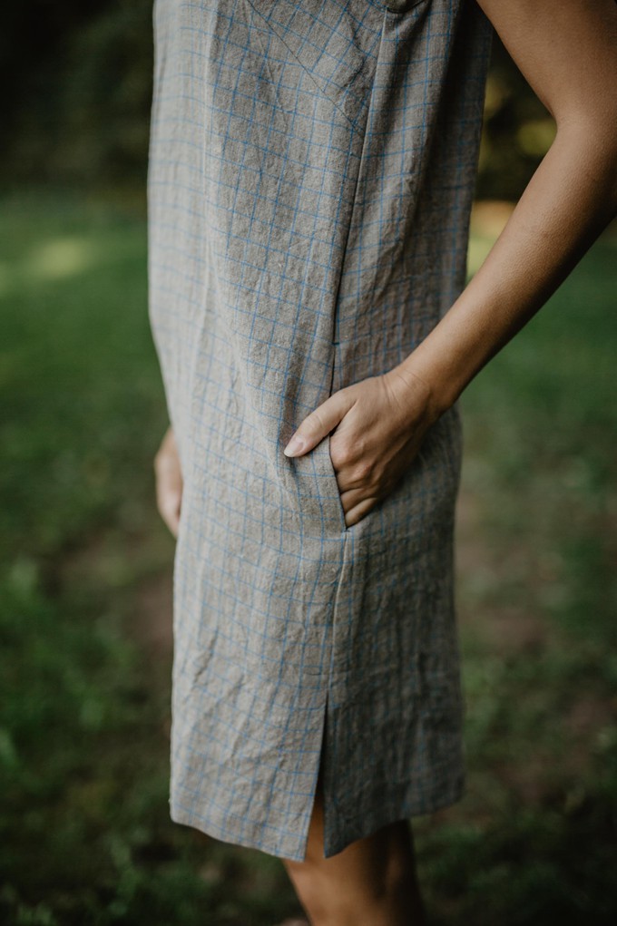 Linen slip dress ZOE in Checkered | sale from AmourLinen
