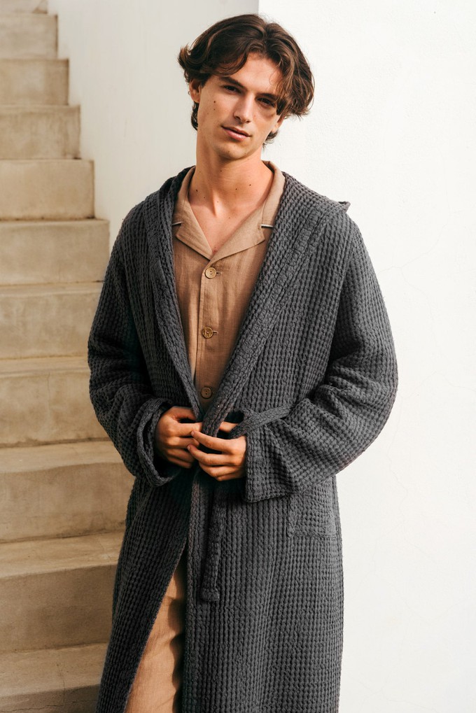 Men's waffle bathrobe in Charcoal from AmourLinen