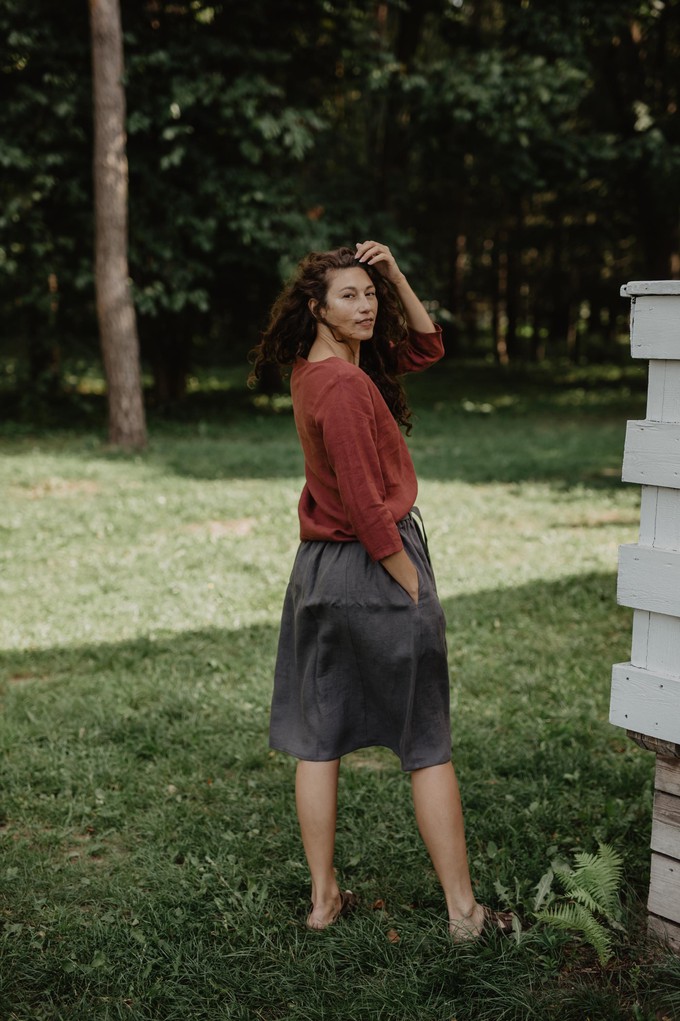 BERGEN skirt in Charcoal from AmourLinen