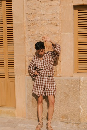 BETTY shorts in Mocha Gingham from AmourLinen