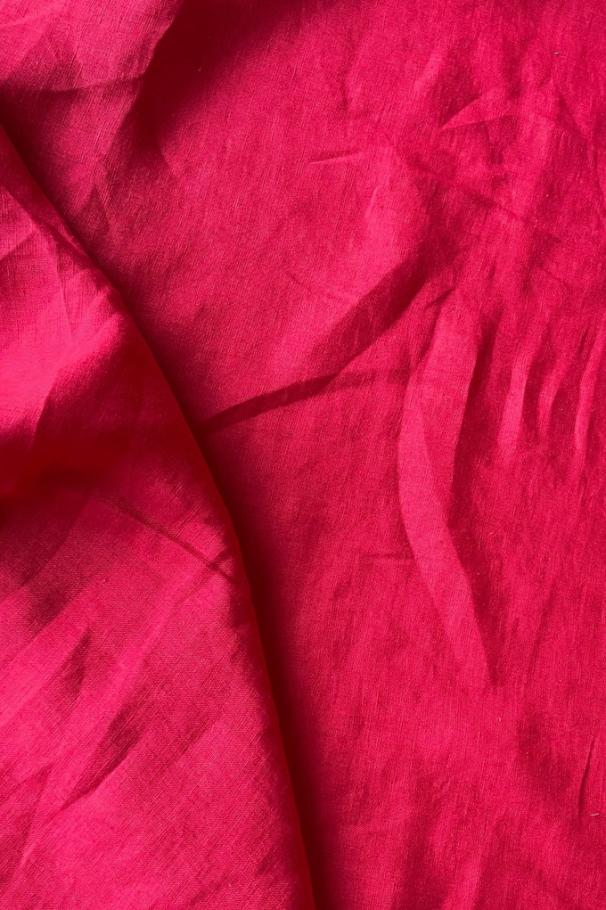LISA top in Viva Magenta | sale from AmourLinen