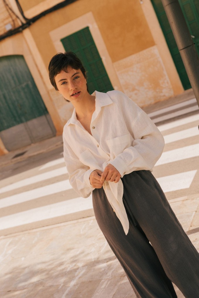MOLLY shirt in White from AmourLinen