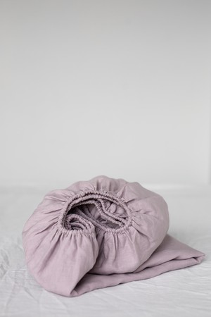 Linen fitted sheet in Dusty Rose from AmourLinen