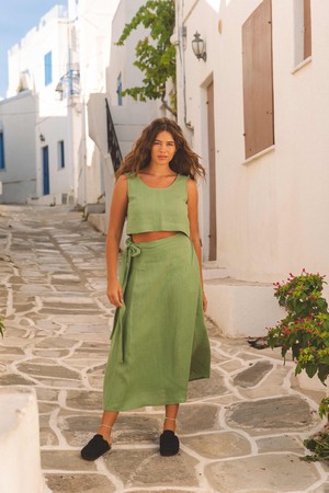PIPPA crop top in Matcha Green from AmourLinen