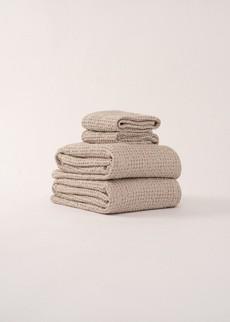 Waffle Towel Set via AmourLinen