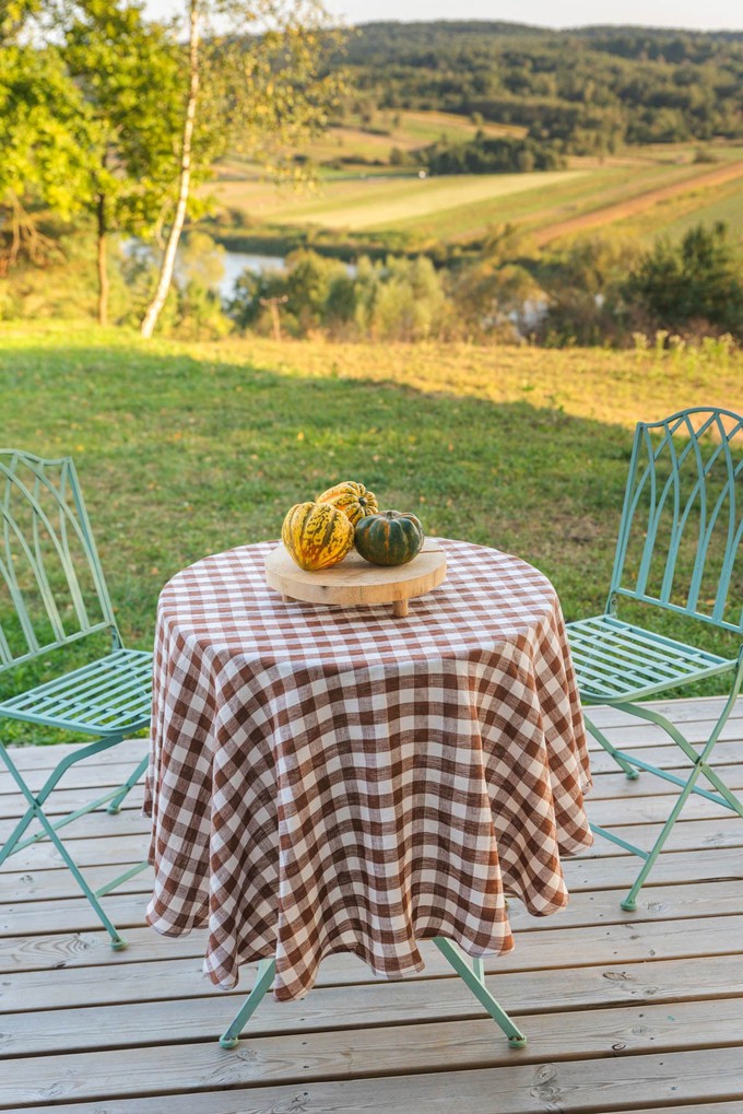 Round linen tablecloth in Mocha Gingham from AmourLinen