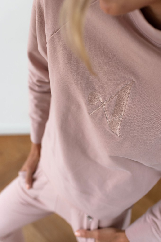 Sweatshirt / Misty Rose from Audella Athleisure