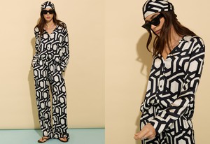 Ashlyn Printed Satin Shirt from Baukjen