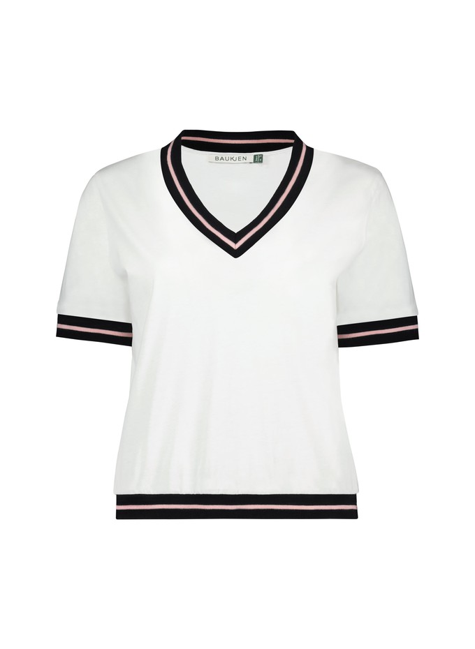 Hal Organic V-Neck Tee from Baukjen