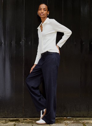 Susan Organic Cotton Button Down Top from Baukjen