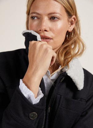 Leslie Wool Chuck on Coat from Baukjen