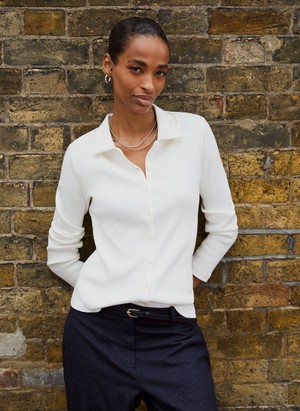 Susan Organic Cotton Button Down Top from Baukjen