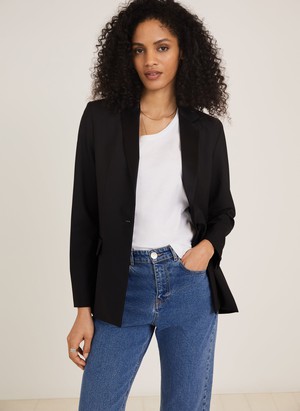 Tria Tuxedo Blazer from Baukjen