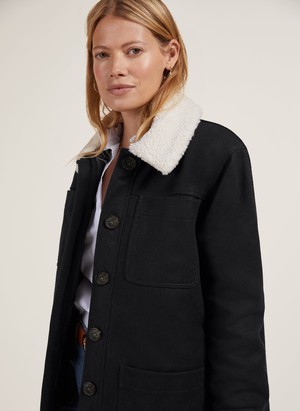 Leslie Wool Chuck on Coat from Baukjen