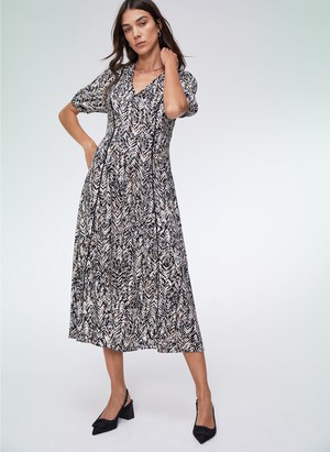 Callie Dress with Lenzing™ Ecovero™ from Baukjen