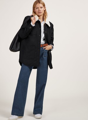 Leslie Wool Chuck on Coat from Baukjen