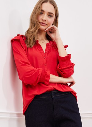 Joanne Top with LENZING™ ECOVERO™ from Baukjen