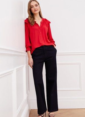 Joanne Top with LENZING™ ECOVERO™ from Baukjen