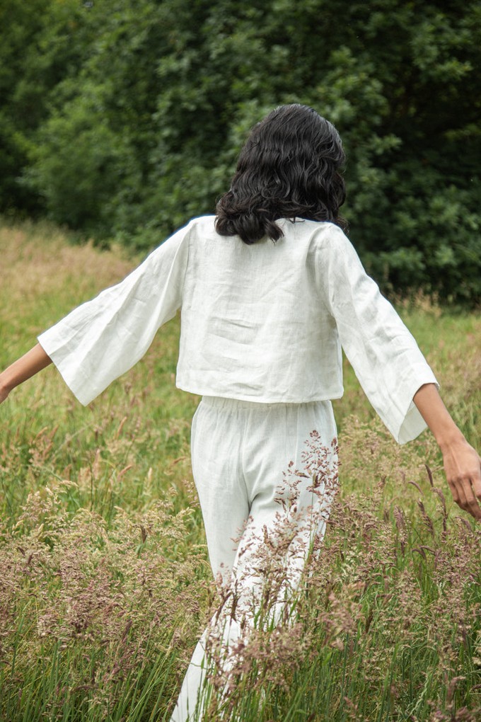 Kaz-May Linen Top in Snow White from Beaumont Organic