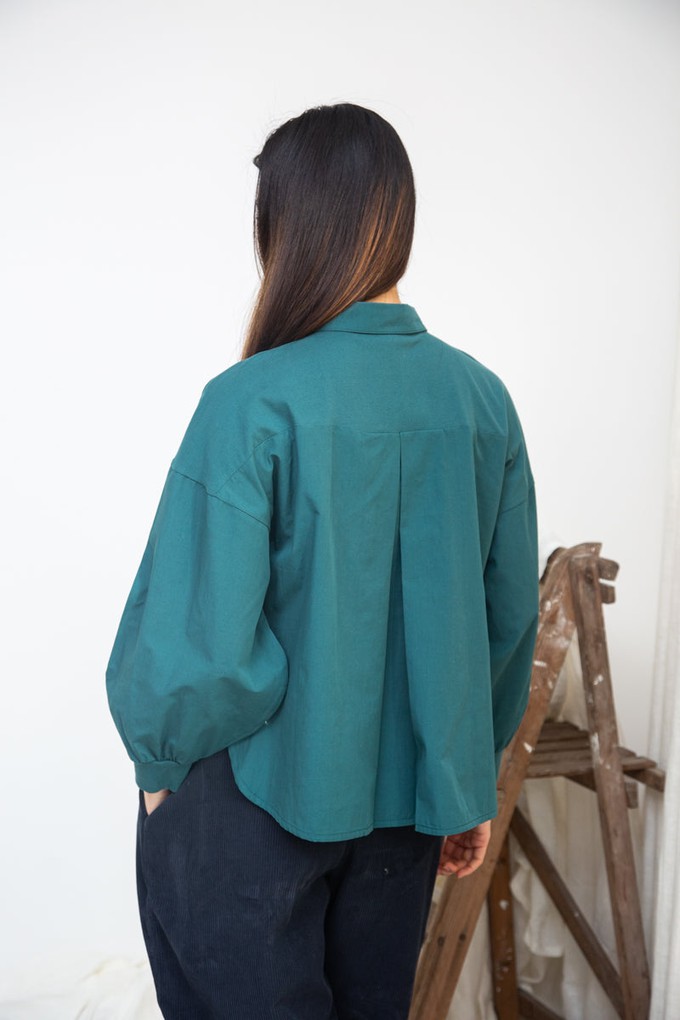 Konara Organic Cotton Jersey and Poplin Shirt in Pine from Beaumont Organic