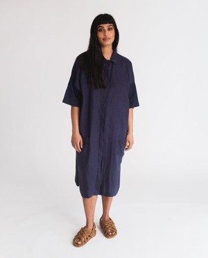 Natasha-May Linen Dress in Navy L Preloved from Beaumont Organic