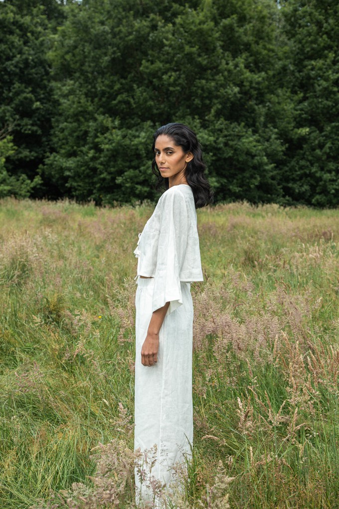 Kaz-May Linen Top in Snow White from Beaumont Organic