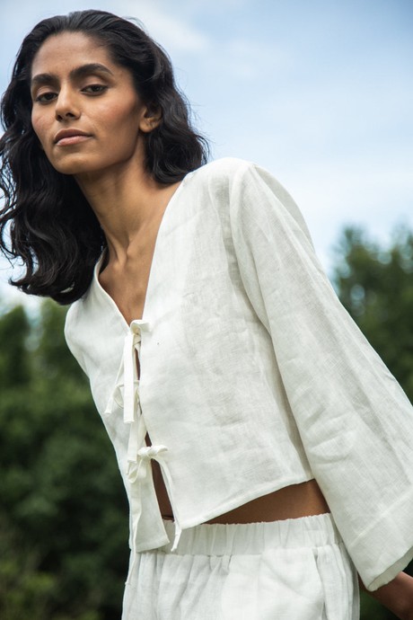 Kaz-May Linen Top in Snow White from Beaumont Organic