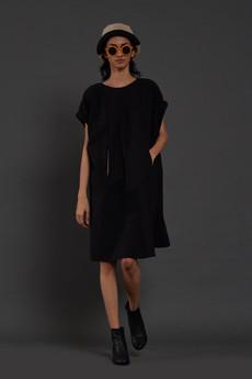 Clara Dress Black via Bhoomi
