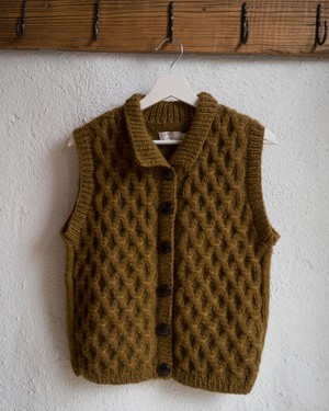 Peppa Knitted Wool Vest from BIBICO