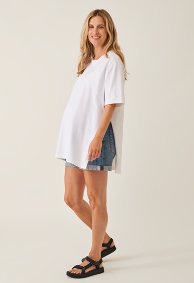 Oversized maternity t-shirt with slit from Boob Design