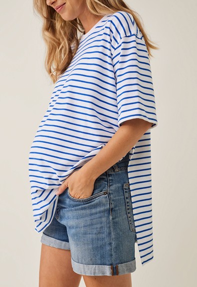 Oversized maternity t-shirt with slit from Boob Design