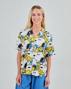 Peanuts Freehugs Aloha Blouse Blue via Brava Fabrics