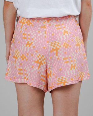 Dizzy Belted Shorts Rose from Brava Fabrics