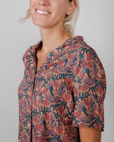 Asis Percales Passerine Aloha Blouse via Brava Fabrics