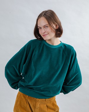 Velvet Raglan Sweatshirt Green from Brava Fabrics