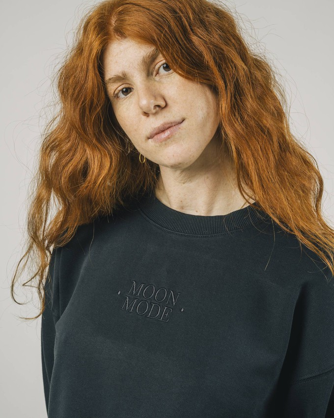 Moon Mode Cropped Sweatshirt Black from Brava Fabrics
