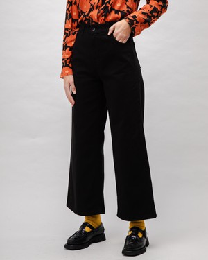 5 Pocket Twill Pants Black from Brava Fabrics
